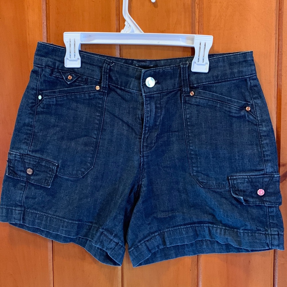 White House Black Market Cargo Short